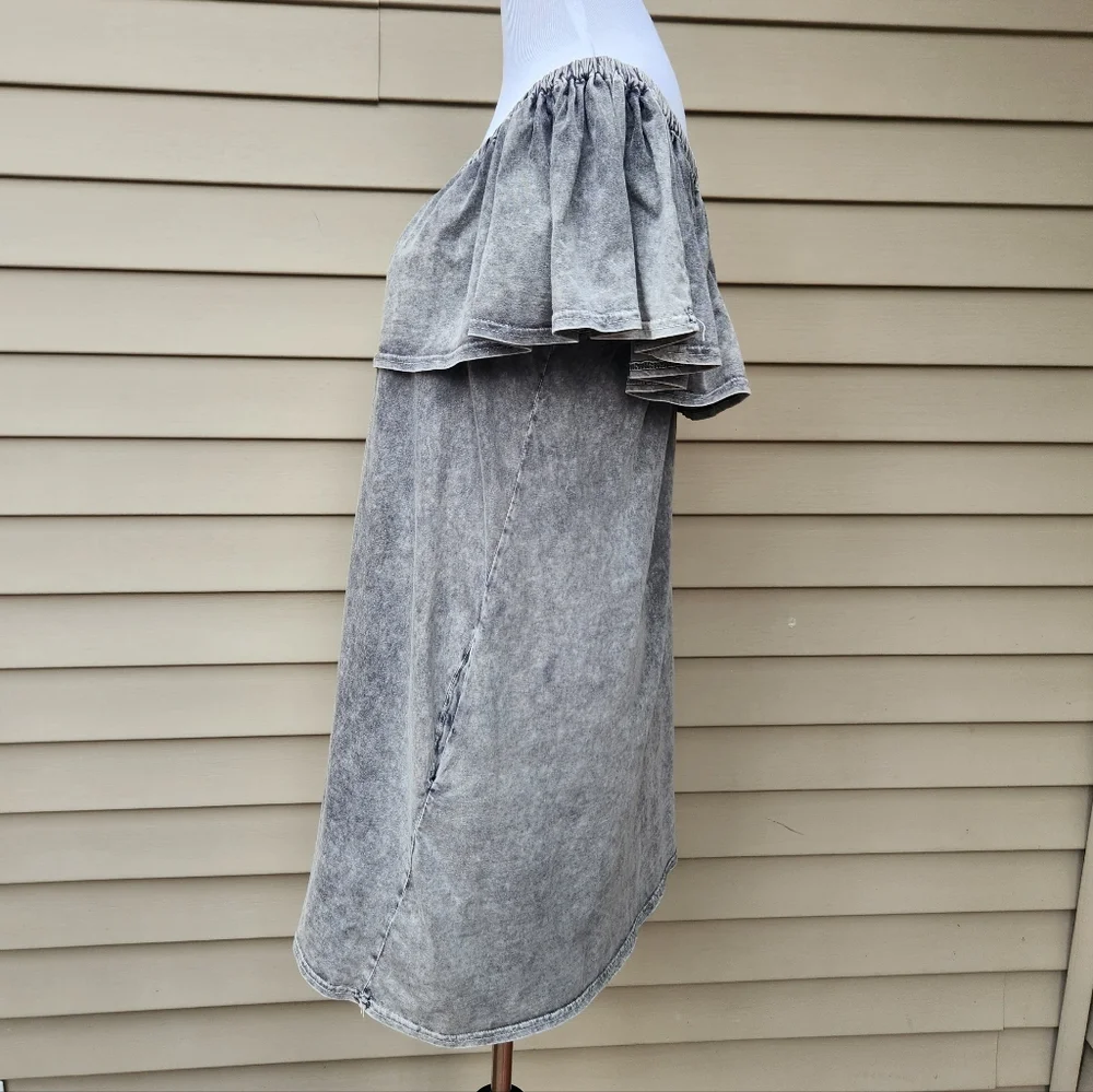 bluheaven Gray Acid Wash Knit Dress Off-Shoulder Faux Button-Up Ruffle Pockets